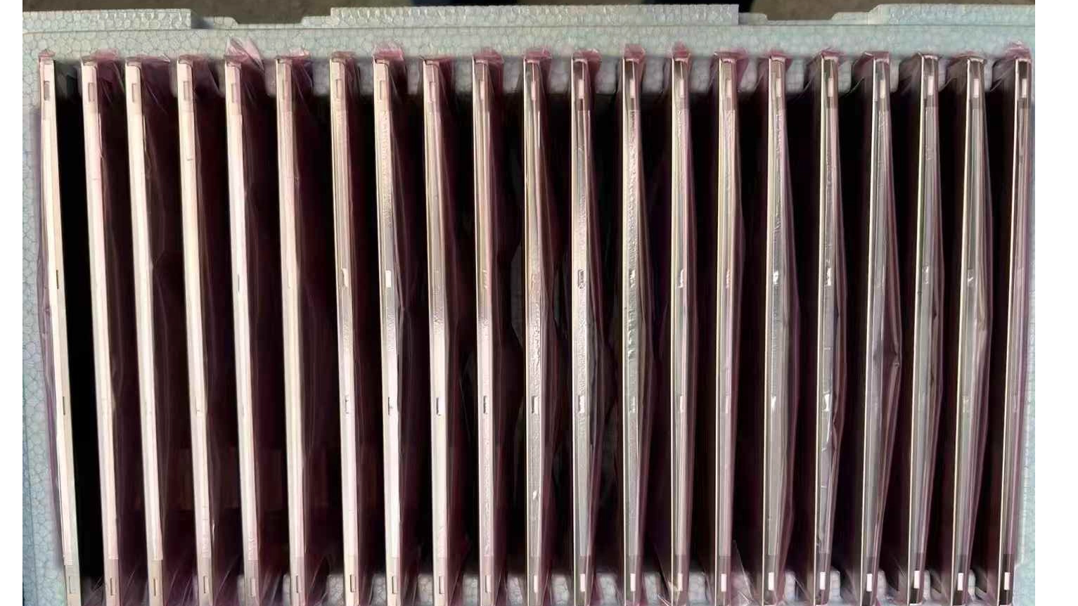Los productos LCD de Innolux se env&iacute;an en lotes, lo que lidera un nuevo viaje en tecnolog&iacute;a de visualizaci&oacute;n